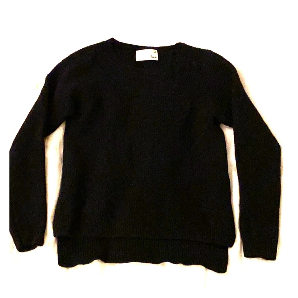 Aritzia Wilfred Free Sweater